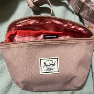 Herschel hip pack mini